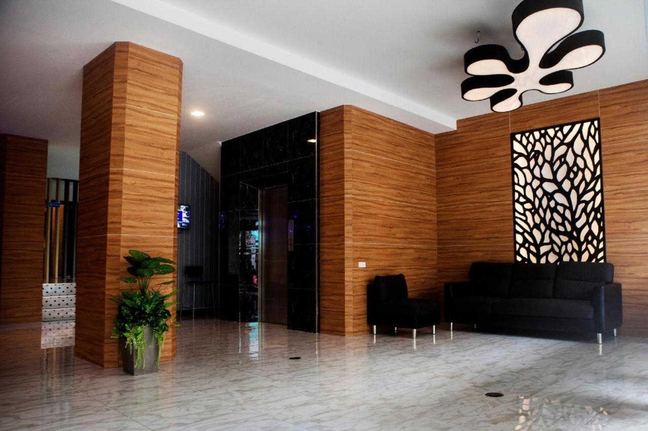 I Am O'Tel Patong Hotel Exterior photo