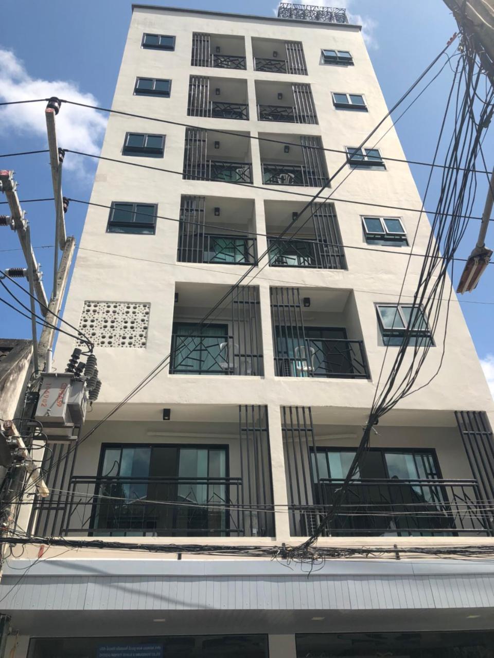 I Am O'Tel Patong Hotel Exterior photo